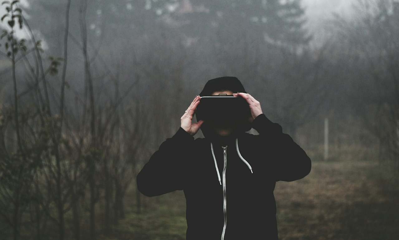 Using VR for Humanitarian Assistance and Disaster Relief Training